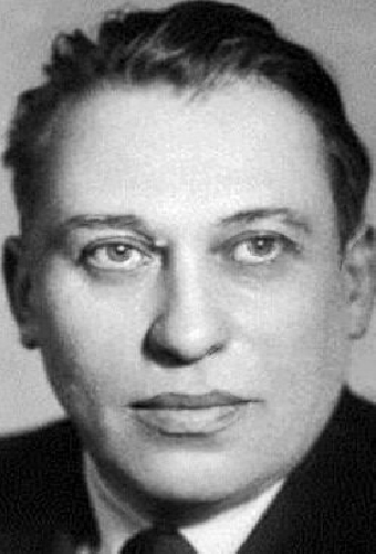 Павел Нилин