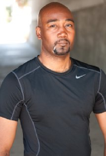 Райан Гровс
