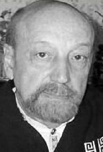 Юрий Комаров