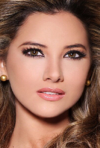 Daniella Álvarez