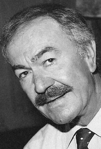 Адель Адхам