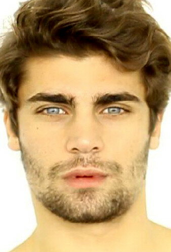 Марио Эрмито
