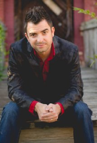 Lucas Miles