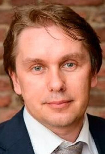 Антон Смирнов