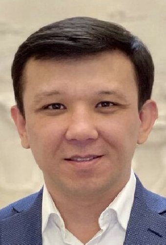 Диёр Махкамов