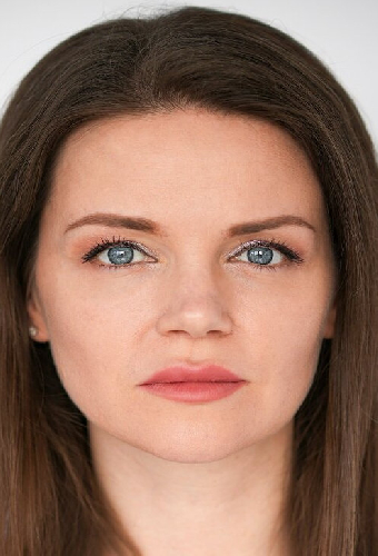 Анна Славина
