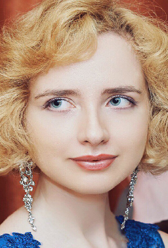 Влада Глушкова