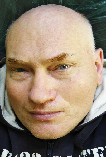 Дмитрий Шустов