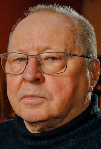 Олег Ковалов