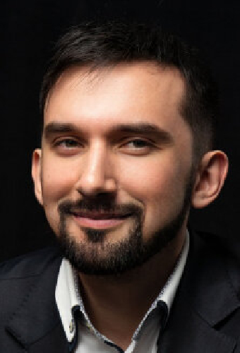 Александр Сафонов