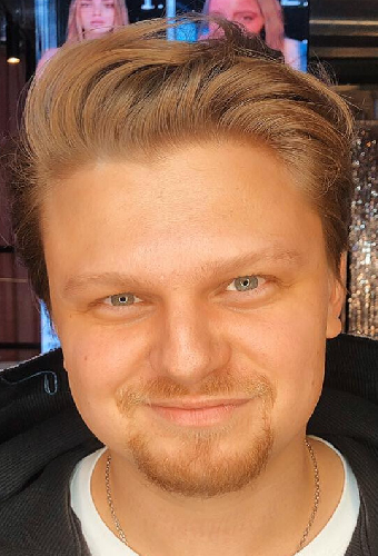 Павел Гусев