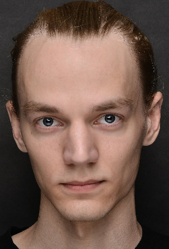 Олег Дернов