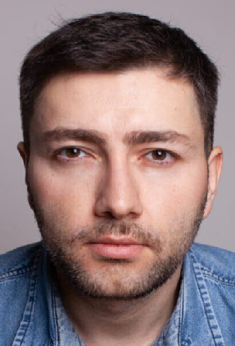 Артур Бабаев