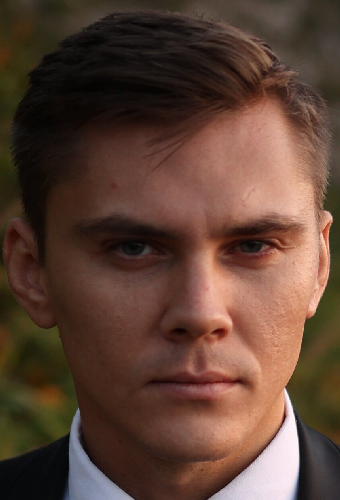 Евгений Любовников