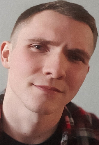 Денис Кузьмичев